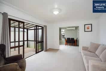 64 Racecourse Road, Glengarry