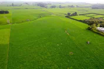 140 Waiau Road, Onaero