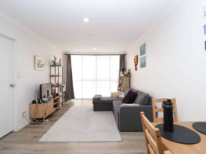 B316/176 Broadway, Newmarket
