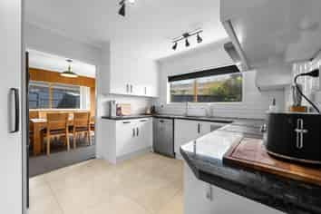 34 Meadway, Sunnyhills