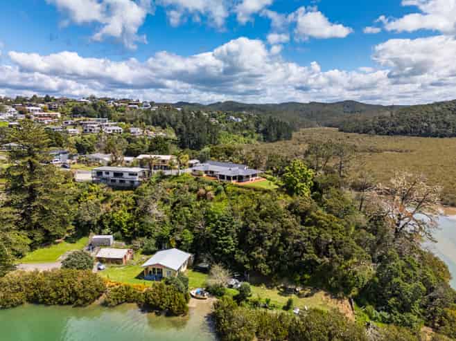11 Paihia Road, Paihia