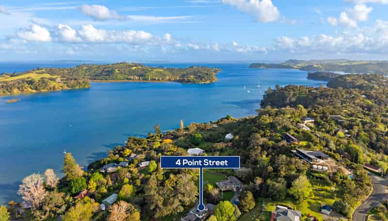 4 Point Street, Mahurangi East