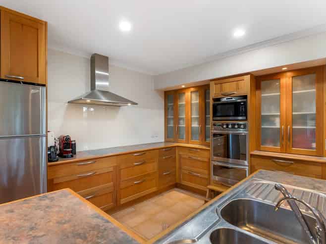 4 Point Street, Mahurangi East