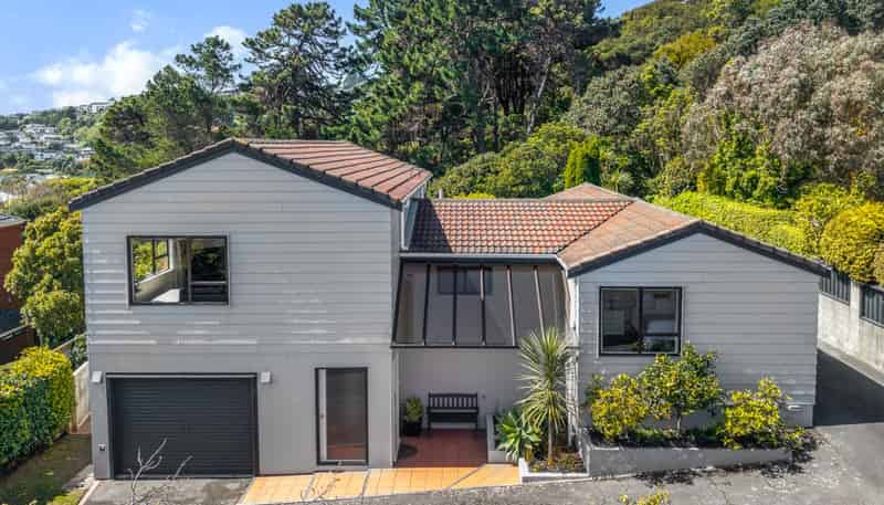 9 Kinnel Grove, Papakowhai