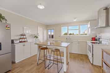 8 Pandora Street, North New Brighton