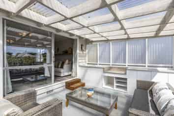 8 Pandora Street, North New Brighton