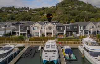 Villa 7/6 The Marina, Tairua