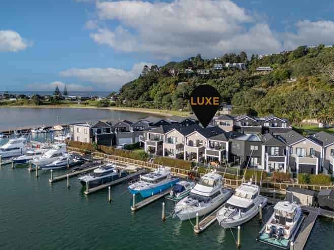 Villa 7/6 The Marina, Tairua