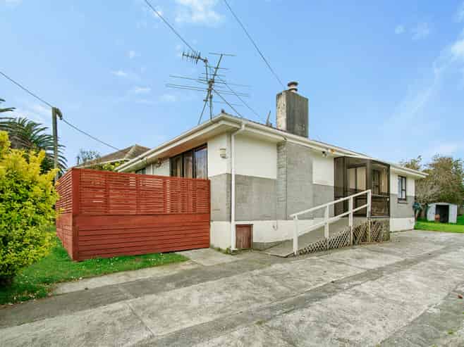 36 Fantame Street, Porirua