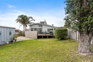 221 Linton Crescent, Whangamata
