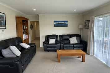 7 Ludlam Way, Otaki