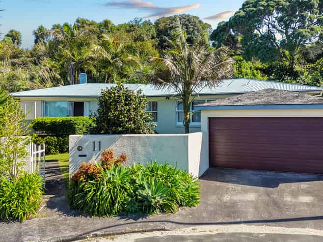 11 Luke Place, Eastern Beach