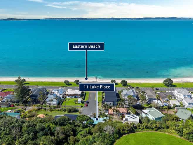 11 Luke Place, Eastern Beach