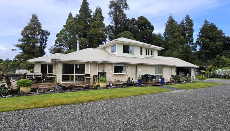 233 Taramakau Highway, Kumara Junction