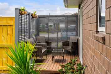 1 Routhan Way, Carterton
