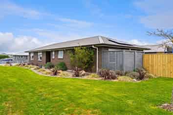 1 Routhan Way, Carterton