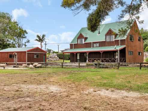 63 Marsden Point Road, One Tree Point