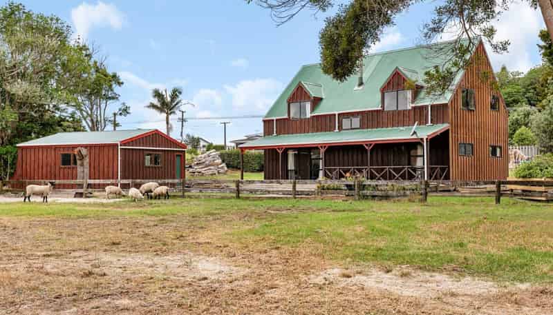 63 Marsden Point Road, One Tree Point