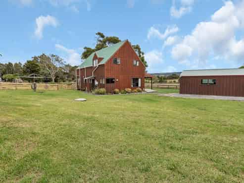 63 Marsden Point Road, One Tree Point