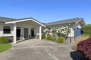 5 Pukenamu Road, Rainbow Point