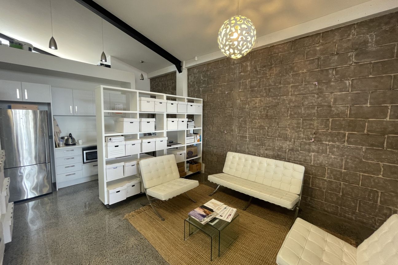 Contemporary Character Office - Bild 4