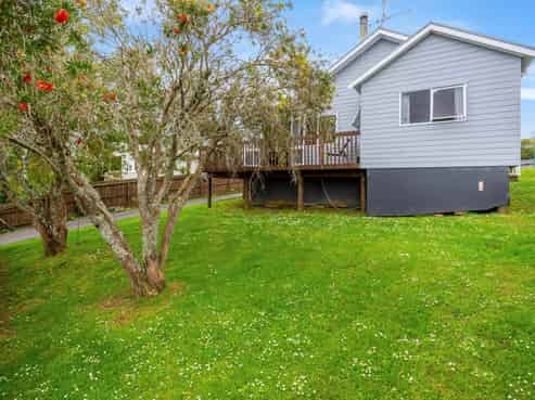 17 Tomas Street, Wellsford