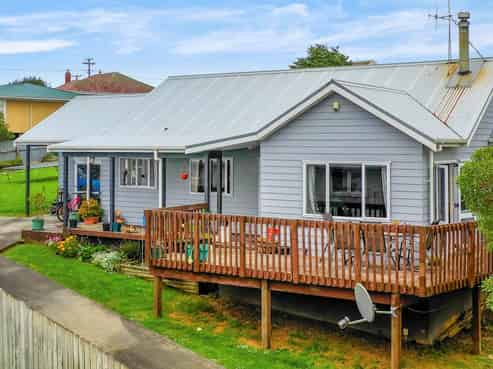 17 Tomas Street, Wellsford