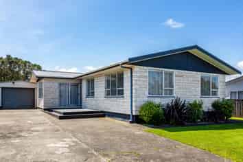 41 Cleat Street, Whitby