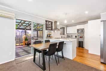 41 Cleat Street, Whitby
