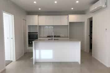 80 TE NAPI DRIVE "WAIATA SHORES", Takanini