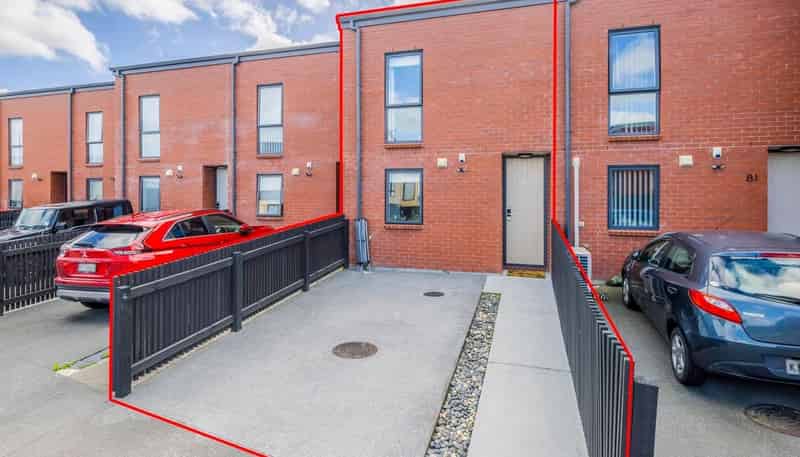 75 Walsh Road, Papakura