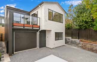 2C Dianthus Place, Browns Bay