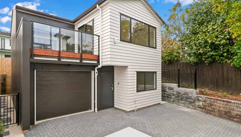 2C Dianthus Place, Browns Bay