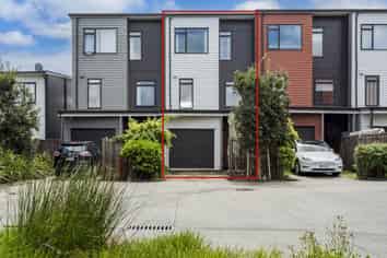 83B Hobsonville Point Road, Hobsonville