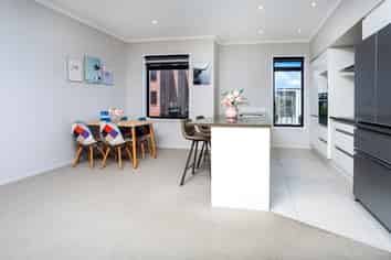 83B Hobsonville Point Road, Hobsonville