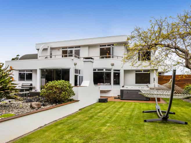 47 Hunter Street, Hawera