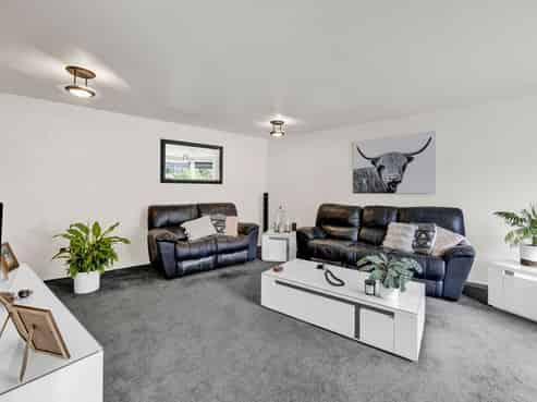 47 Hunter Street, Hawera