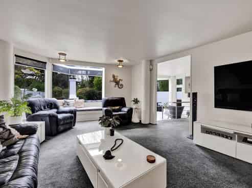 47 Hunter Street, Hawera