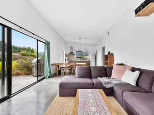 14 Robertson Mill Place, Rai Valley