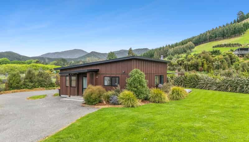 14 Robertson Mill Place, Rai Valley