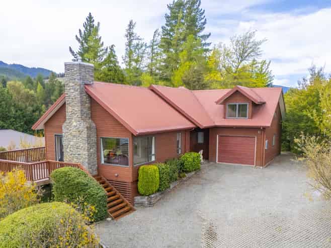 10 Forest View Close, Hanmer Springs