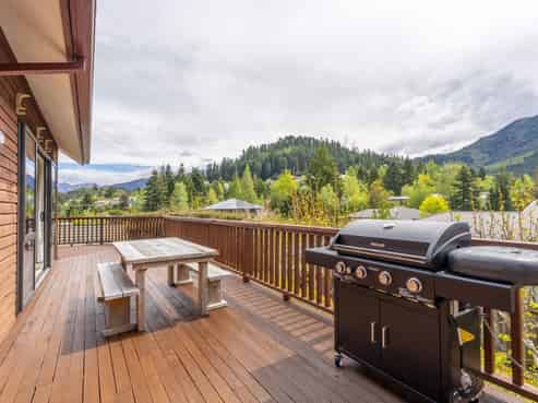 10 Forest View Close, Hanmer Springs