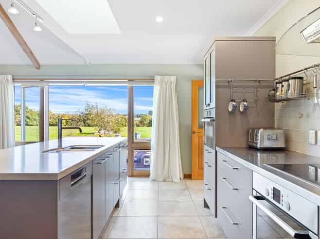 192 Terrace Road, Leithfield