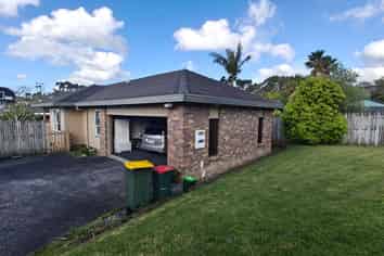 97 Unsworth Drive, Unsworth Heights