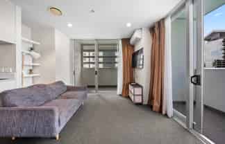 203/17 Amersham Way, Manukau