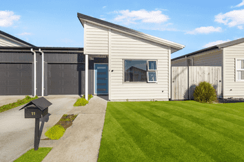 11 Mokopapa Street, Takanini