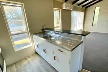 2/51 Albert Street, Hamilton East