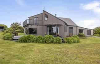 20 Kiri Road, Opunake, Te Kiri