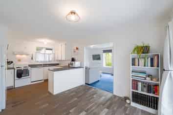 123 Dunbeath Crescent, Kew