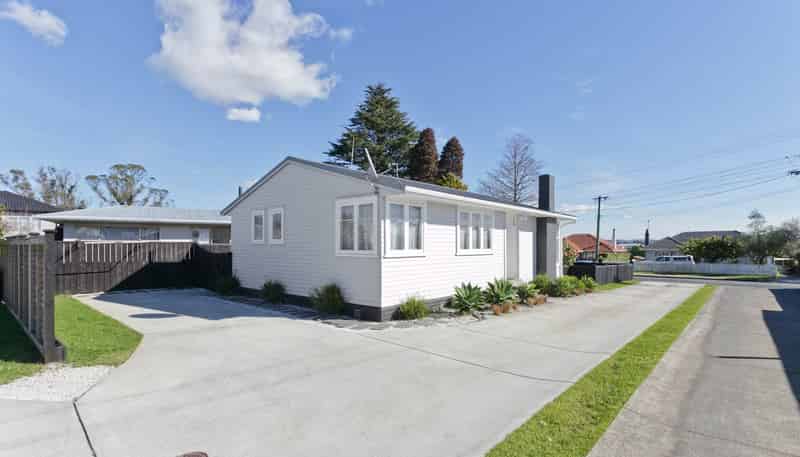 22 Kirrie Avenue, Te Atatu South